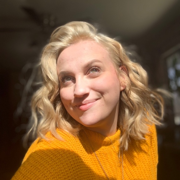 Meet your Posher, Willow - Picture 1 of 1